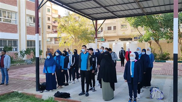 بدء الفصل الدراسي