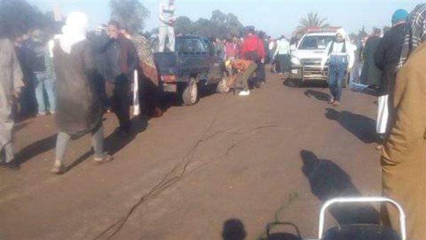 مصرع 5 وإصابة 3 آخرين