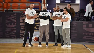 عضو اتحاد كرة السلة يعدد إصابات منتخب مصر قبل السفر إلى السنغال