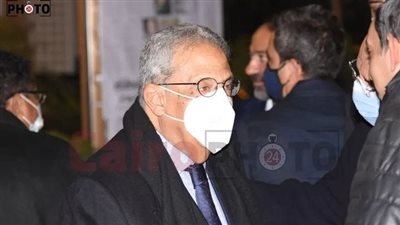 عمرو موسى وأحمد حسن يقدمان واجب العزاء في الكاتب جلال دويدار بمسجد الشرطة | بث مباشر