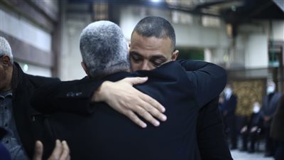 شلتوت وشوبير وميدو يقدمون واجب العزاء في أحمد مصطفى