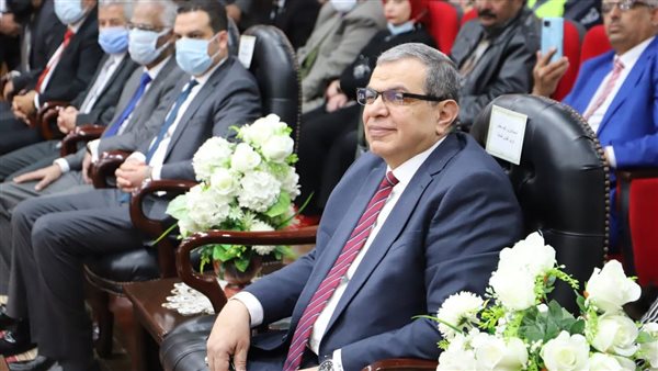 وزير القوى العاملة