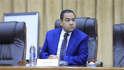 التنظيم والإدارة ينتهي من دراسة التسوية لـ 318 موظفًا خلال يناير الماضي 