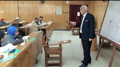 قسم الأراضي والمياه بزراعة سوهاج يواصل دوراته التدريبية