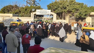 تشييع جثمان ثالث ضحايا غرق مركب أبوقير الإسكندرية │ صور