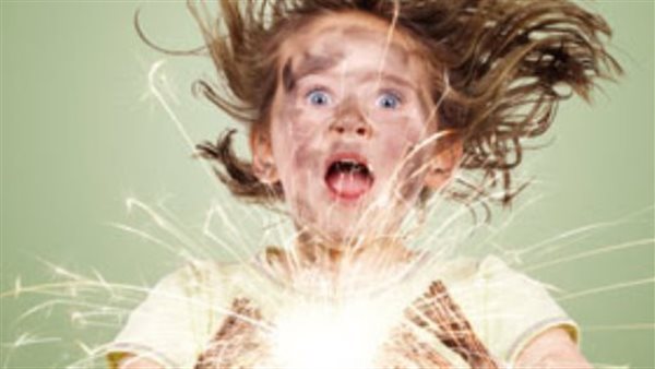 تعرض طفل لـ صعق كهرباء