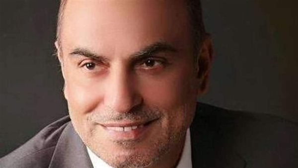 الدكتور عادل عبد