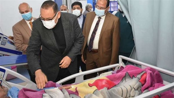 محافظ الشرقية ووكيل