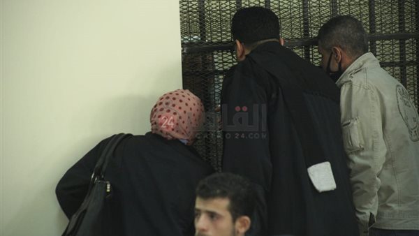 والد حنين حسام 