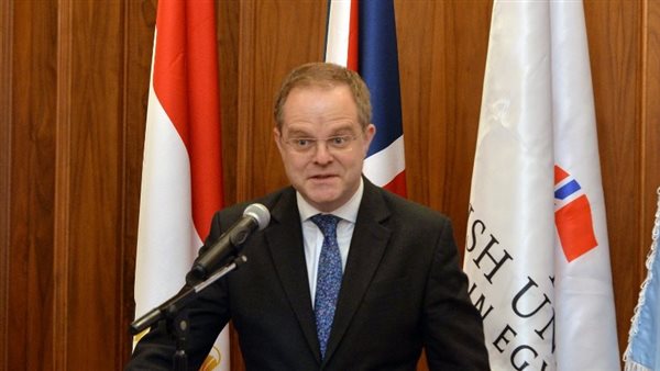 السفير البريطاني