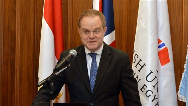 السفير البريطاني