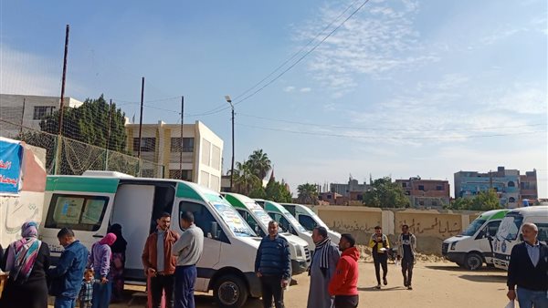 القافلة الطبية بمركز