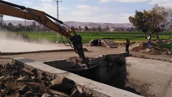 حملة إزالات بأسيوط