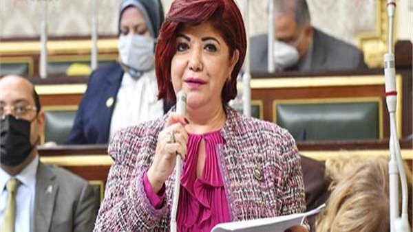 نورا علي رئيس لجنة