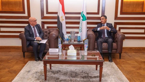 البريد والمفوضية