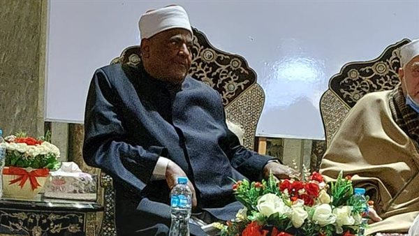 الدكتور عباس شومان