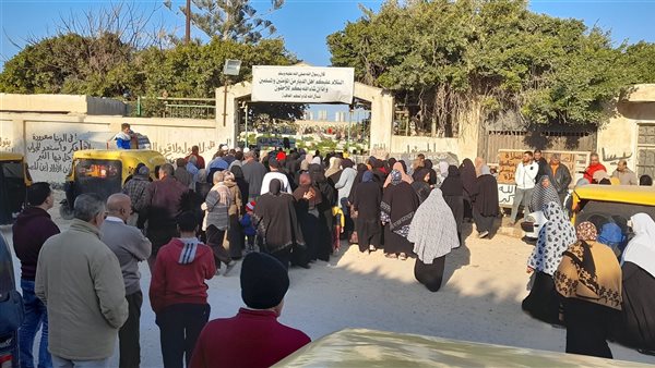 تشييع جثمان ثالث