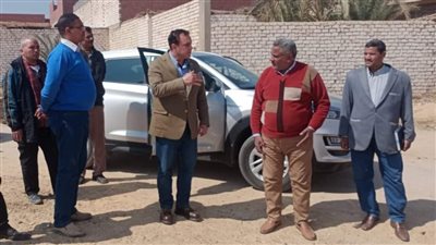 رئيس مدينة ملوي يتابع الجهود اليومية في مختلف القطاعات بقرى المركز