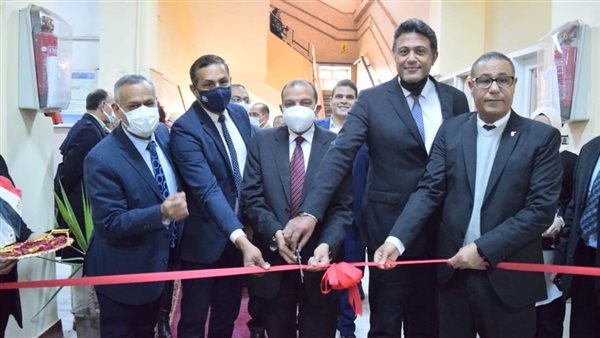 جانب من الأفتتاح