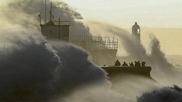 العاصفة زينب