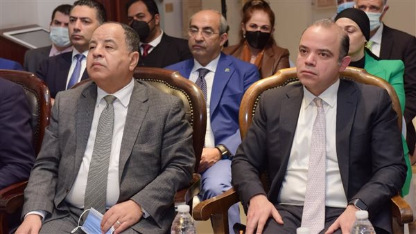 وزير المالية ورئيس