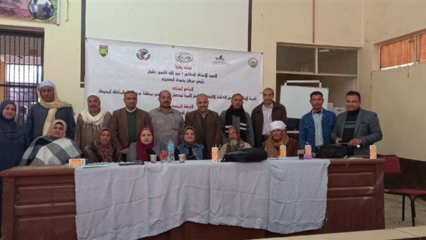 دورة محصول عباد الشمس