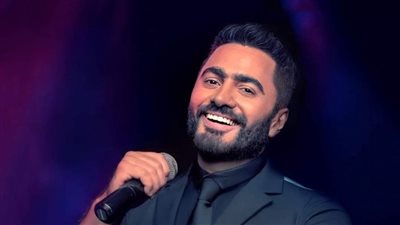تامر حسني يستعد لطرح ألبومه الجديد عقب فيلم بحبك: مفاجأة كبيرة
