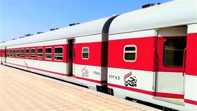 السكة الحديد تقرر استبدال عربات قطار مطروح المكيفة بـ الثالثة العادية تحيا مصر