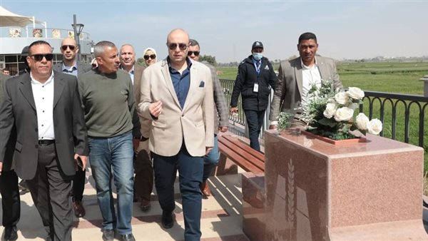 جانب من افتتاح الكورنيش