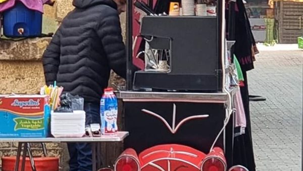 نزيه بائع القهوة