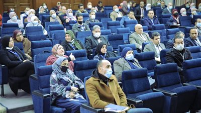 التنظيم والإدارة: تدريب العاملين بإدارات الموارد البشرية للموظفين المرشحين للانتقال للعاصمة الإدارية 