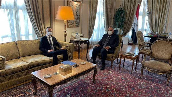 جانب من المباحثات