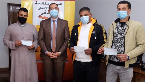 عمرو عثمان والمتعافيين