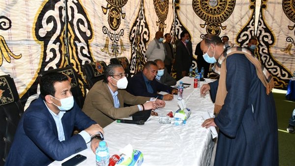 لقاء جماهيري بقرية