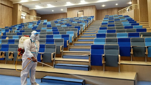 تطهير المدرجات 