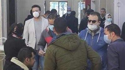 إصابة 27 شخصا في حادث تصادم أتوبيس بسيارة نقل على طريق العين السخنة