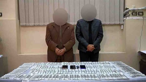 متهمون بتلقي الرشوة