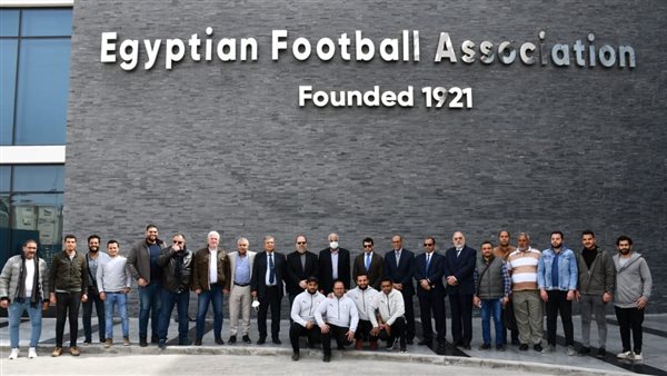 وزير الرياضة في مشروع