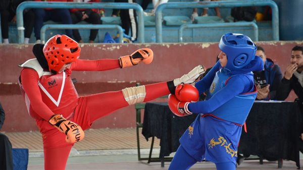 لاعبو الكونغ فو