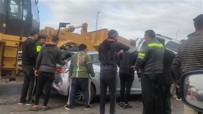 تكدس مروري بسبب حادثة تصادم أعلى الدائري | صور