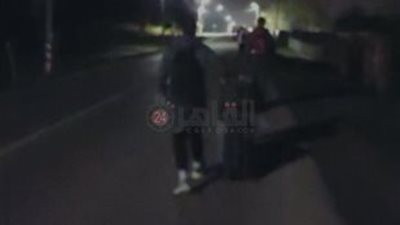 أحد الطلاب المصريين في أوكرانيا: دخلنا الحدود البولندية منذ قليل وننتظر السفر إلى مصر 