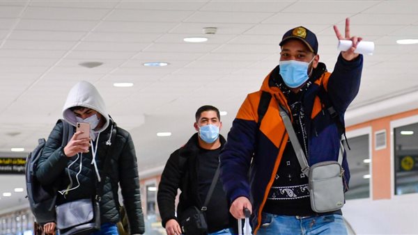 عائدون لمصر