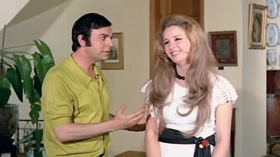 نجلاء فتحي تغني حلوة الدنيا سكر مع سمير صبري هاتفيًا لدعمه في أزمته الصحية