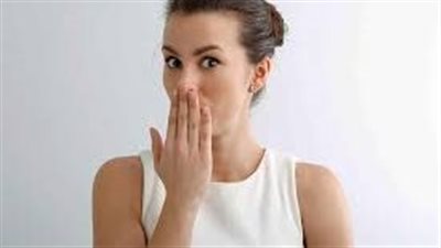 5 تركيبات طبيعية تساعدك علي التخلص من رائحة الفم الكريهة!