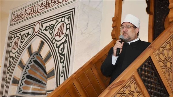 وزير الأوقاف خلال