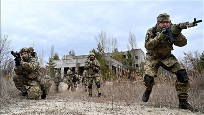 احتلال جزيرة زمييني وقصف مبنى سكني وسط كييف.. آخر مستجدات الأزمة الروسية الأوكرانية | بث مباشر