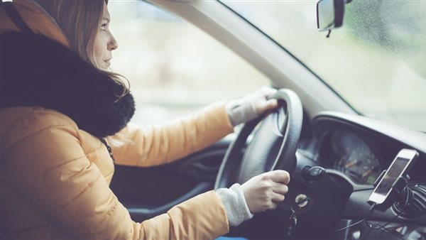 قيادة السيارات