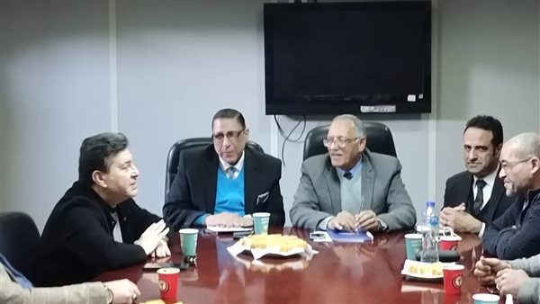 مصلحة الضرائب ونقابة