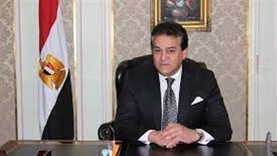 وزير التعليم العالي يكشف تفاصيل موقف الطلاب المصريين في أوكرانيا بشأن الدراسة