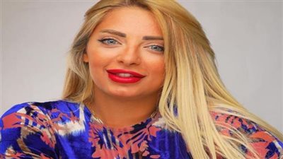 جريمة تشهير.. تفاصيل بلاغ مي حلمي للنائب العام بعد تعرضها للإساءة من إحدى مقدمات البرامج